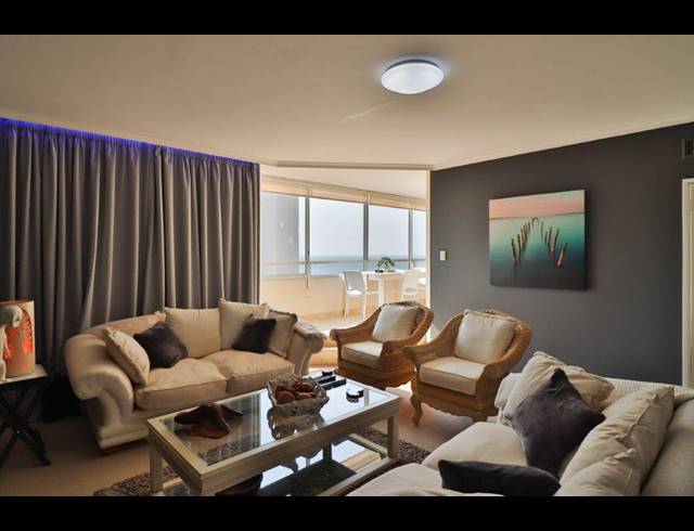 2 BEDROOM APARTMENT FOR SALE IN UMHLANGA CENTRAL